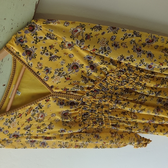 MAX STUDIO I V-Neck Long Sleeve Smocked Yellow Floral Flutter Mini Dress, S - Picture 5 of 13